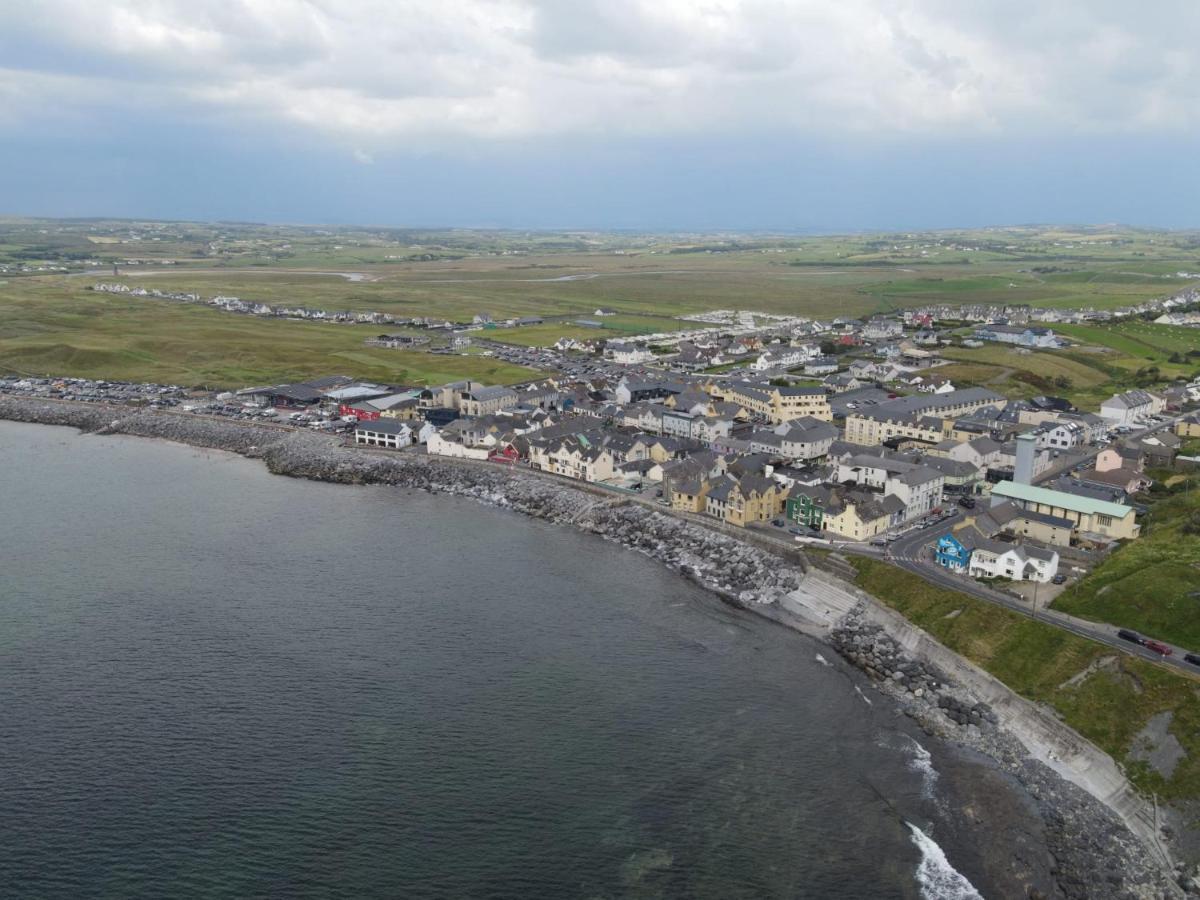 Lehinch Lodge Lahinch Exterior foto